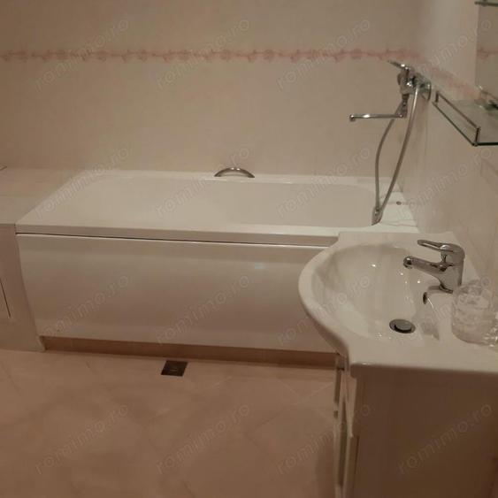 Apartament cu 2 camere in cartierul 23 August - 4