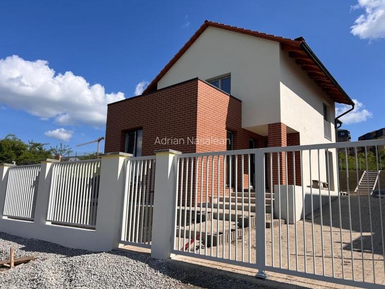 Casa individuala in Chinteni, proiect deosebit, materiale PREMIUM Casa individuala in Chinteni, proiect deosebit, materiale PREMIUM
