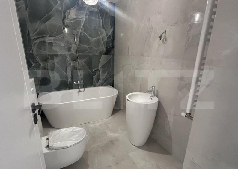 Penthouse superb de 200 mp, cu terasa de 40 mp, zona Nufarul - 14