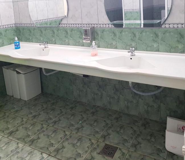 Hotel cu arhitectură montană deosebită poziționare premium Sâmbătă de Sus - 6