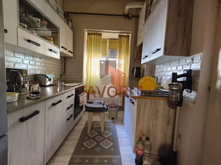 2 camere | parter | centrala proprie | mobilat si utilat | - 4