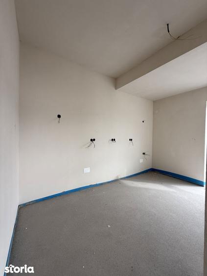 Exclusivitate ! Apartament 3 camere, terasa 24 mp, strada Eroilor - 3