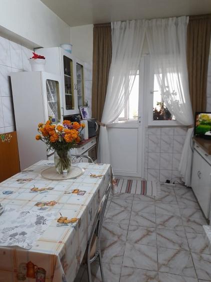 Șoseaua Pantelimon / 3 Camere / Etaj 9/10 / Vedere Spate Spre Scoala / Decomanda - 7