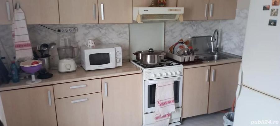 Casă cu 3 camere cu Teren 490 Mp în Valu lui Traian