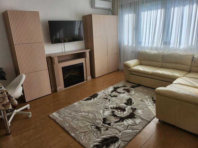 Apartament cu 2 camere decomandat în Tineretului