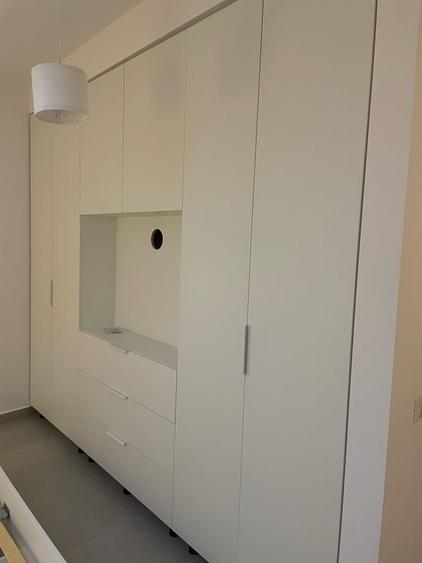 Apartament cu 3 camere în Tineretului