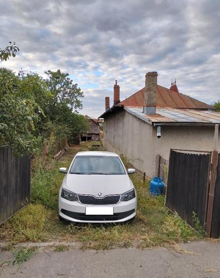 Casă individuală cu 3 camere cu Teren 7089 Mp în Valea Nicovani
