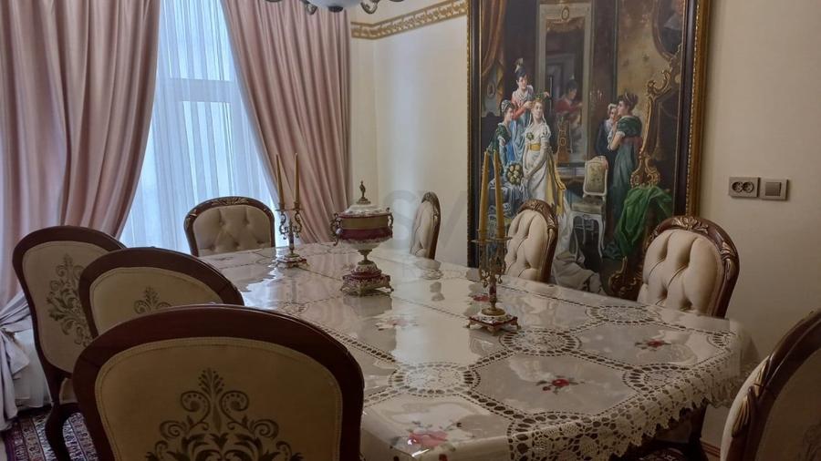 Apartament cu 6 camere semidecomandat în Grădina Icoanei