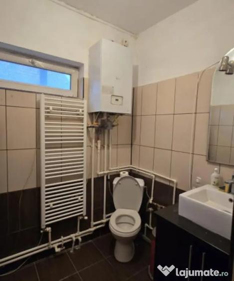 Casă cu 2 camere cu Teren 1200 Mp în 1 Mai