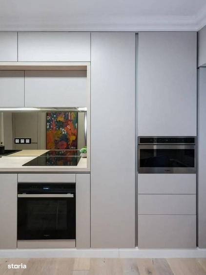 Apartament cu 4 camere decomandat în Dorobanți