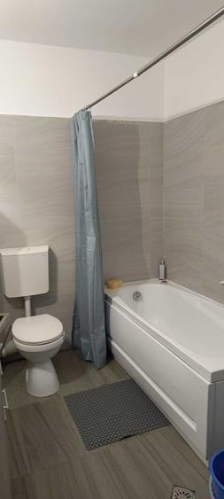 Apartament cu 2 camere semidecomandat în Florești
