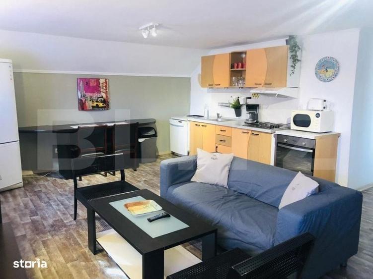 Apartament cu 3 camere decomandat în Albești