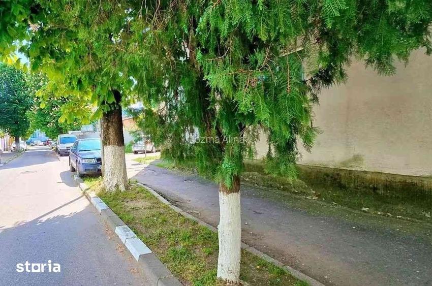 APARTAMENT DE VANZARE IN DRAGA?ANI, PRE? 47. 500 EURO.