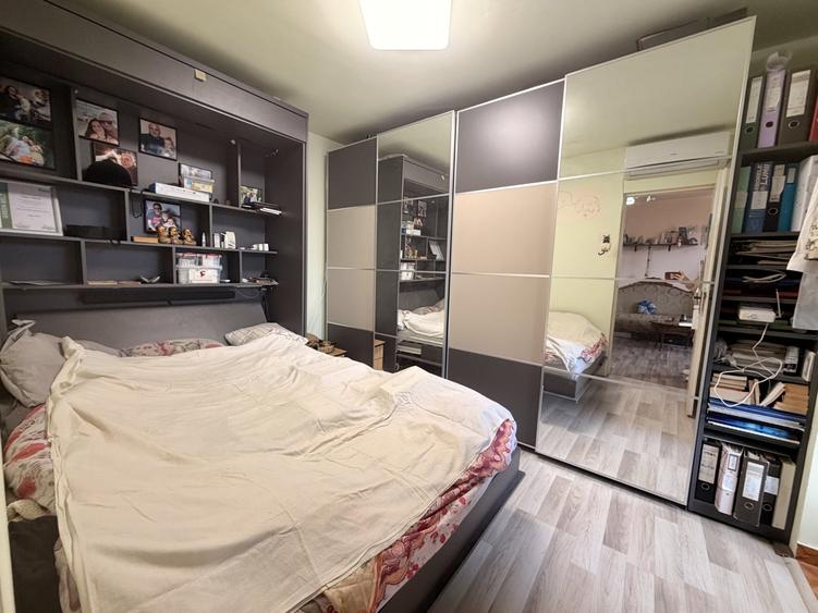 Apartament cu 3 camere decomandat, mobilat în Dacia