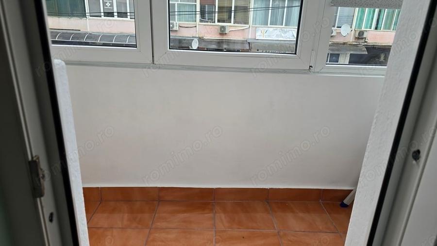 Apartament cu 2 camere nedecomandat în Ultracentral