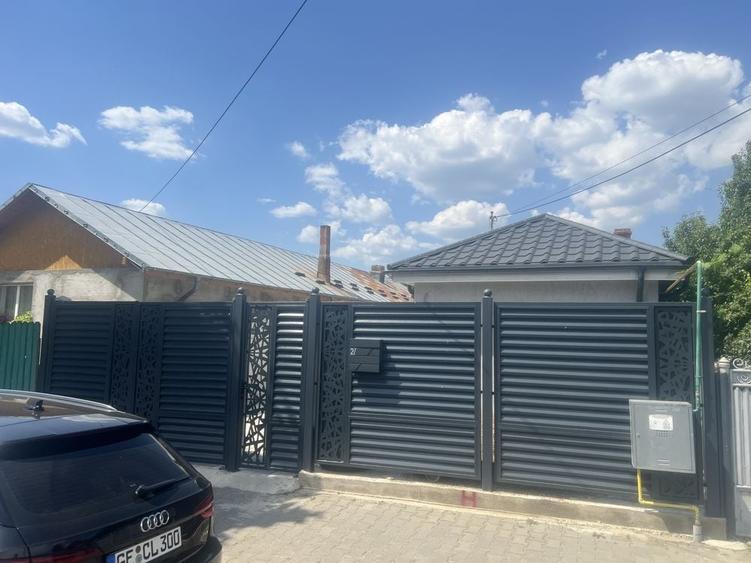 Casă cu 4 camere în Central