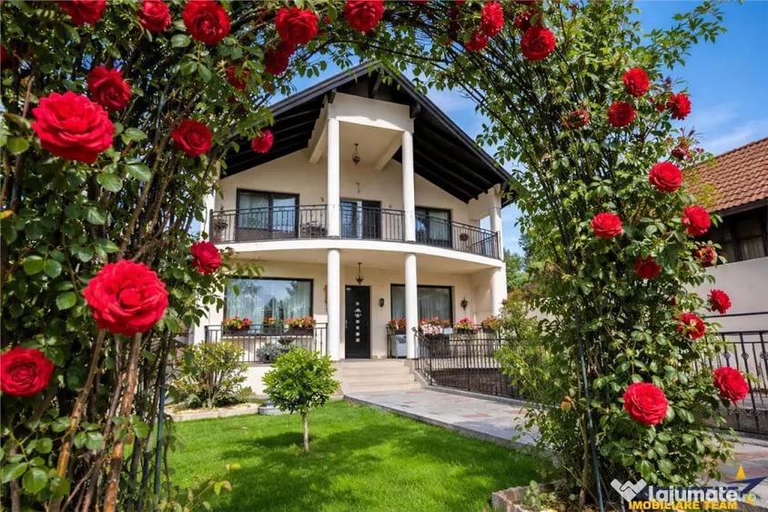Casă cu 5 camere cu Teren 965 Mp în Central