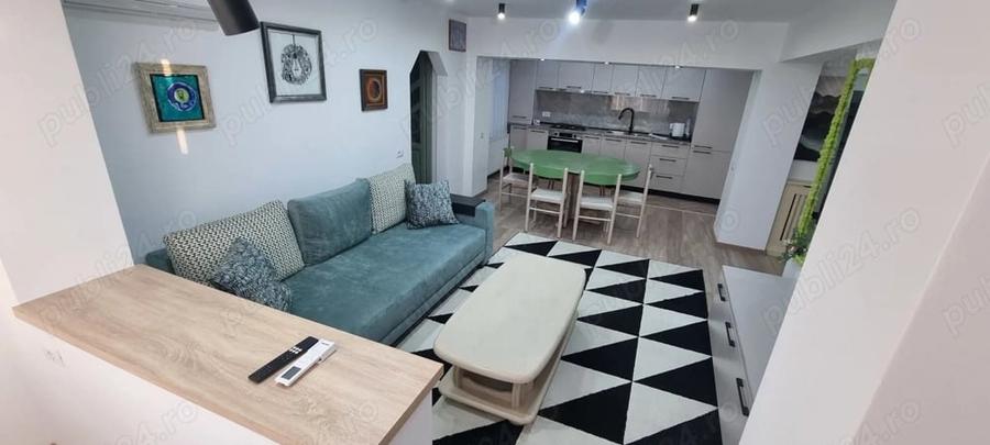 Apartament cu 4 camere decomandat în Fălticeni