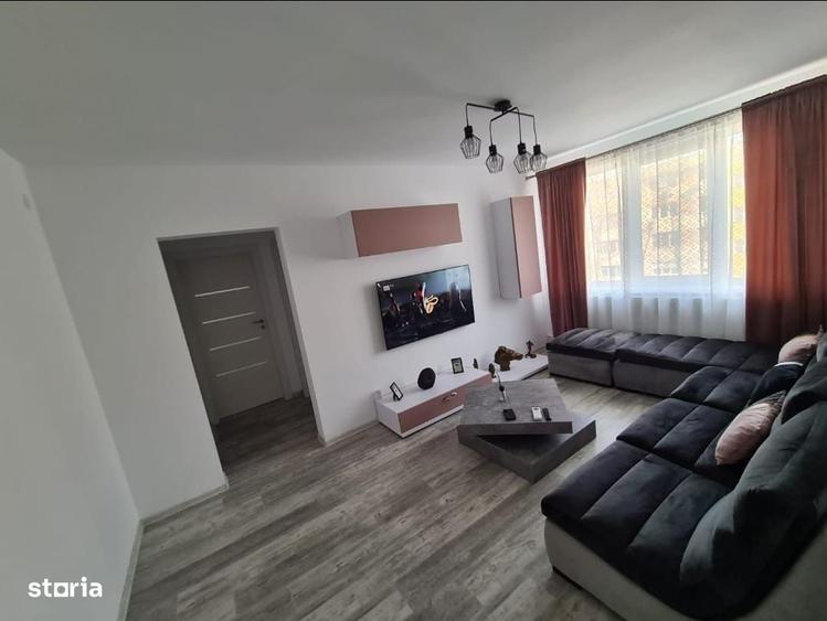 Apartament cu 3 camere în Hipodrom