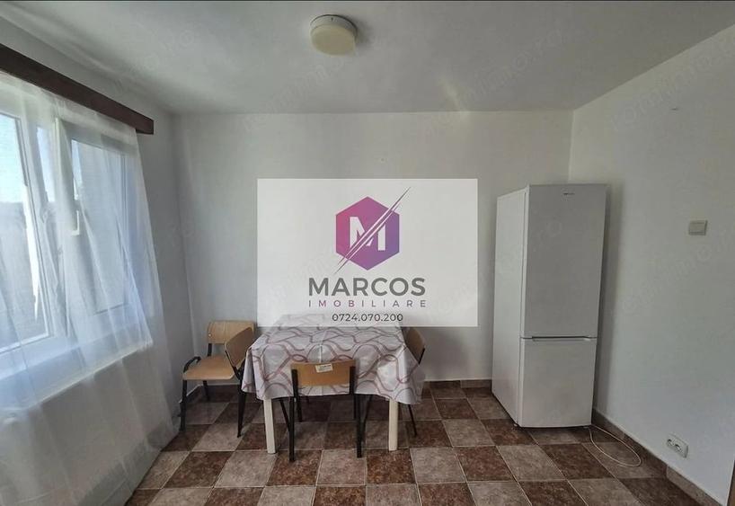 Apartament cu 2 camere semidecomandat în Cuptoare (Reșița)