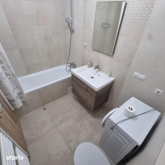 Apartament cu 2 camere decomandat în Europa