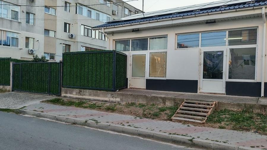 Spațiu comercial, de 70 mp, în Central