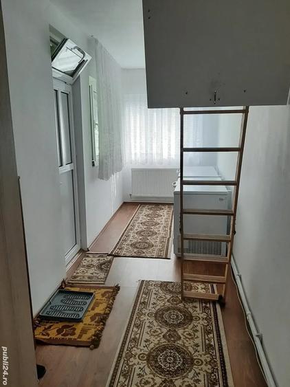 Casă cu 2 camere cu Teren 1535 Mp în Central