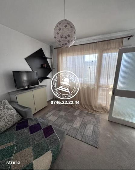 Apartament cu 2 camere nedecomandat în Podu Roș