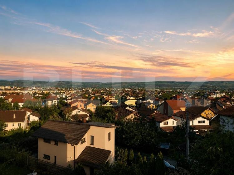 Duplex cu 4 camere cu Canalizare în Cetate