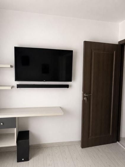 Apartament 2 camere, se vinde aproape mobilat complet - 2