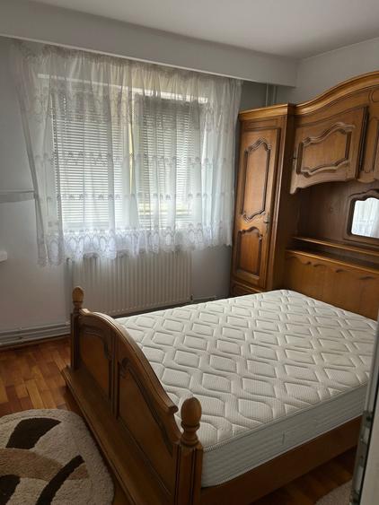 Apartament cu 2 camere semidecomandat în George Enescu
