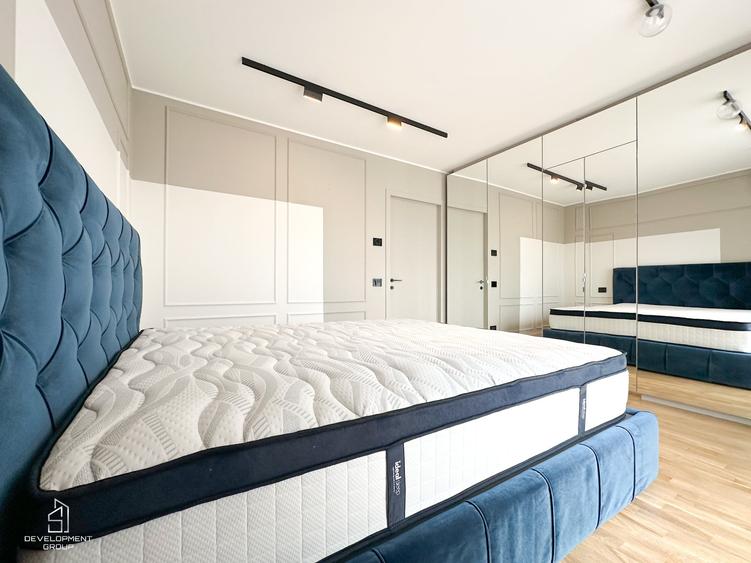 Apartament cu 4 camere decomandat în Dămăroaia