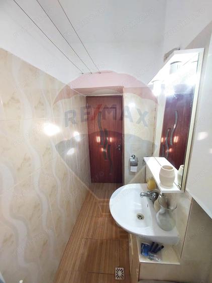 Apartament cu doua camere de vanzare - 3