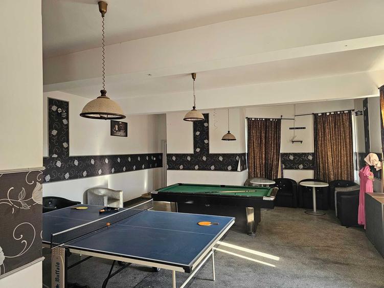 Casa si spatiu comercial - 7