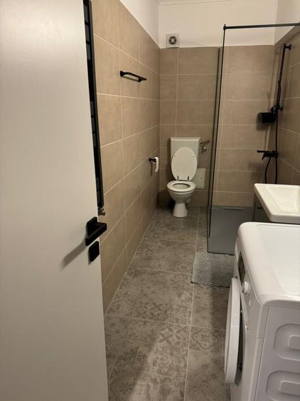 Garsoniera Parc Izvor Casa Poporului mobilata modern recent posibilitate parcare - 13