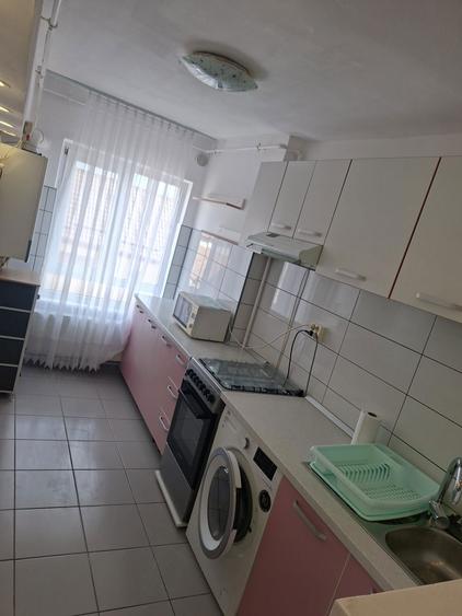 Garsoniera de inchiriat Codlea - 8