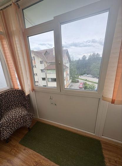 Inchiriez apartament cu 2 camere - 2