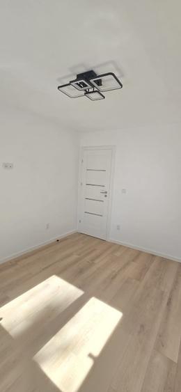 100% RENOVAT • 245.000€ NEGOCIABIL • 3 camere • 2 băi • Garaj + Pivniță - 7