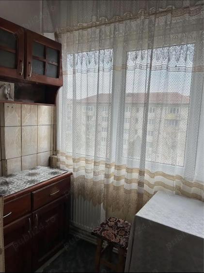 Vand apartament 2 camere - 1