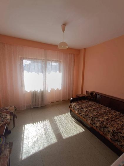 Apartament 4 camere, de vanzare, decomandat, Mana?tur, Calea Flore?ti, 82 mp - 4