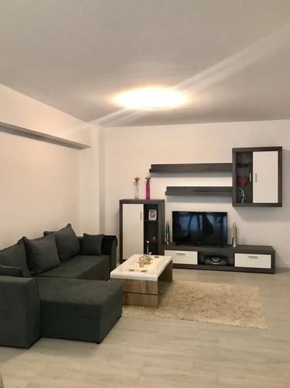 Apartament 2 camere zona CENTRU / 2 rooms CENTRAL AREA . - 4