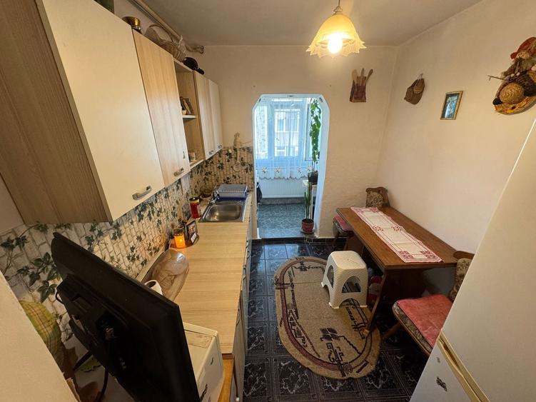 Apartament 2 camere zona Anda cu Centrala - 5