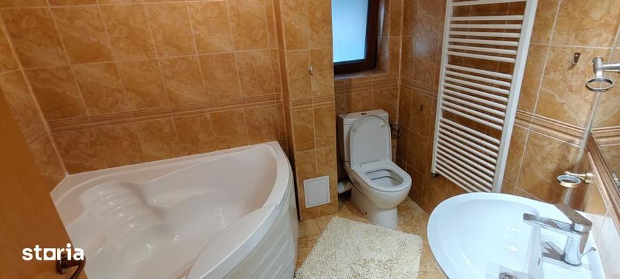 Casă cu 4 camere cu Teren 270 Mp în Bunloc