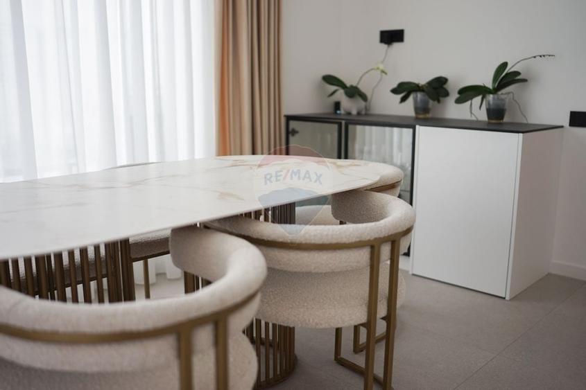 Eleganță, confort, și priveliște panoramică - Casă premium, Voroneț - 2