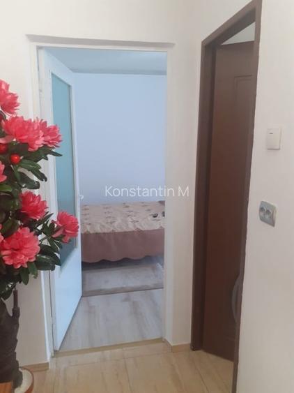 Apartament cu o camera decomandat Apartament cu o camera decomandat