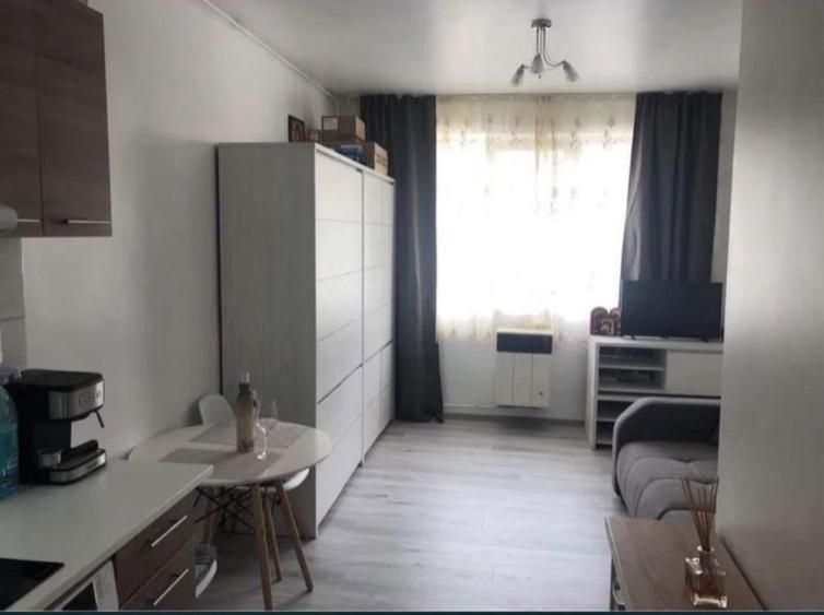 Garsoniera Noua Et 1 proprietar complet renovata - 1