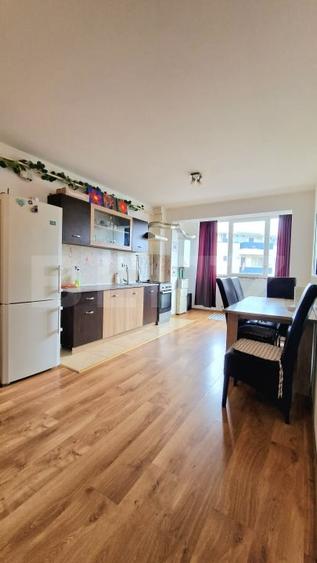 Apartament spatios cu 2 camere, 67mp, etaj intermediar, parcare, Florilor - 6