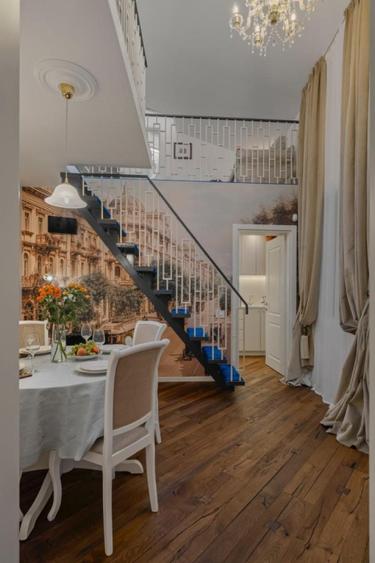 Romana | Ultracentral | Mobilat Designer | Prima Inchiriere | Superb - 2