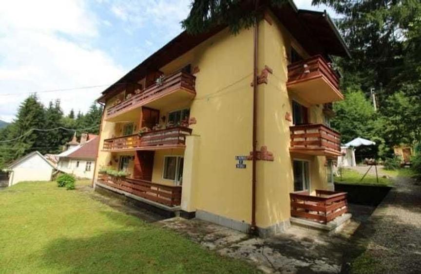 De vanzare apartament de 4 camere cu 4 bai in statiunea Sovata Bai - 1