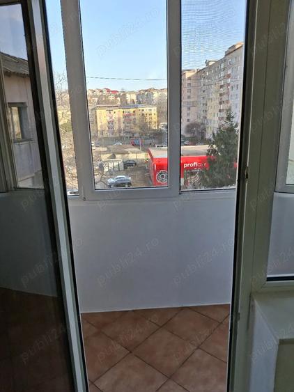 Apartament 2 camere de vanzare - 2